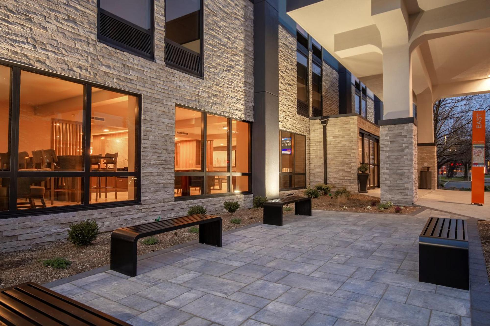 Best Western Plus Meadowlands Secaucus Exterior foto
