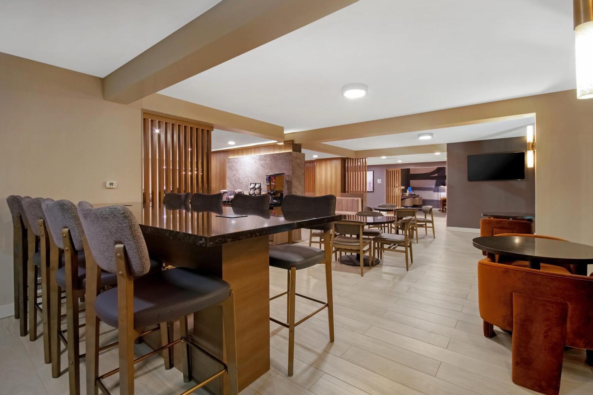 Best Western Plus Meadowlands Secaucus Exterior foto