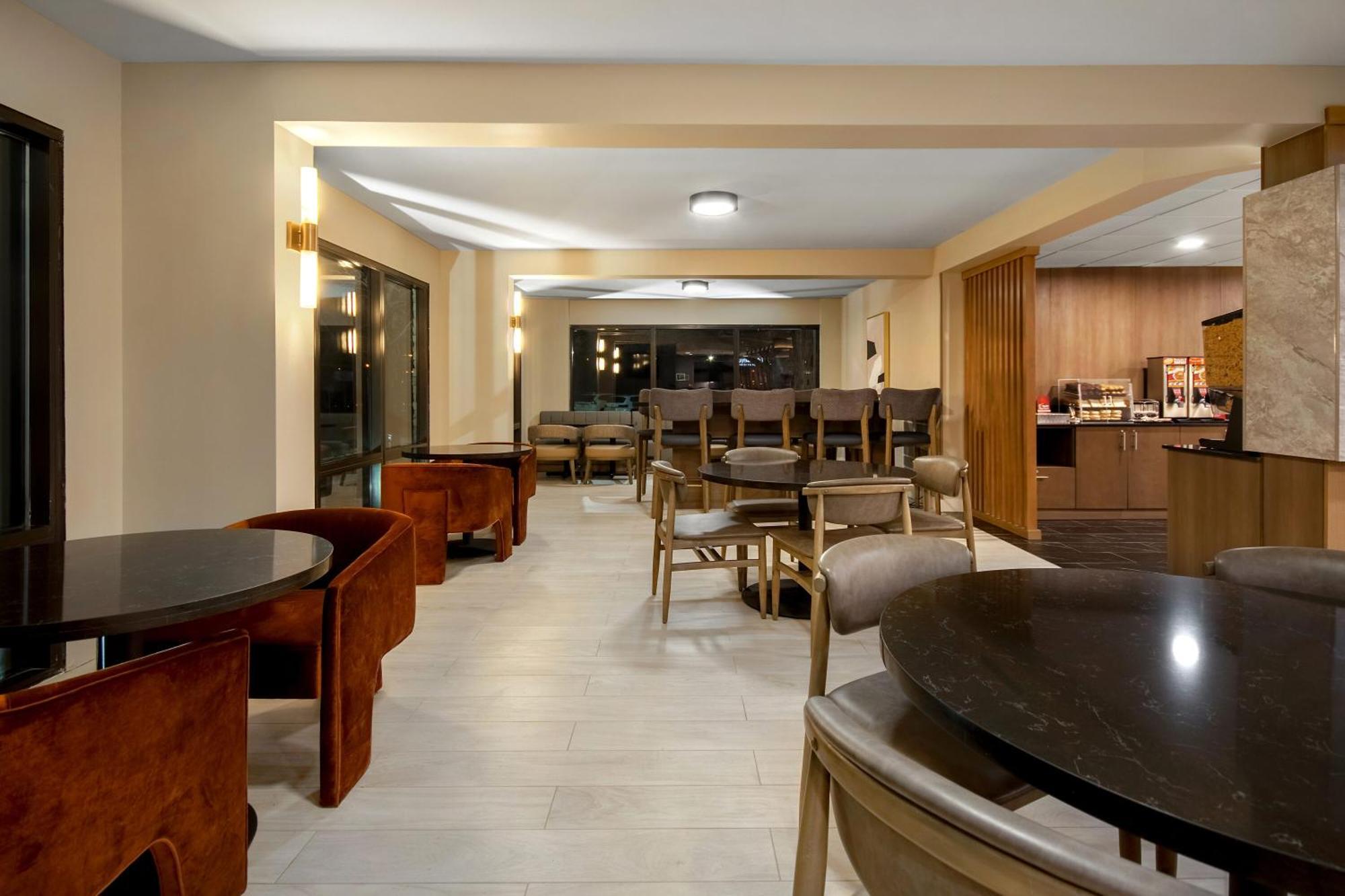 Best Western Plus Meadowlands Secaucus Exterior foto